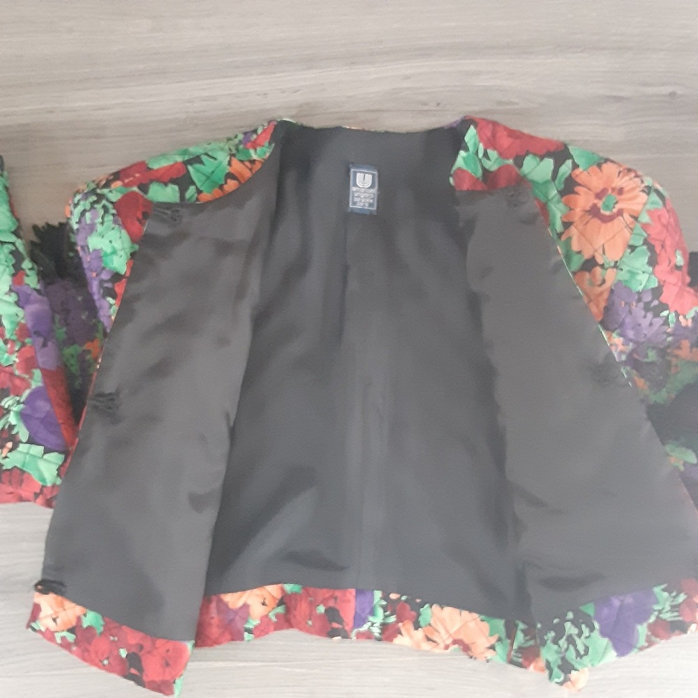 VTG Emanuel Ungaro Parallele Paris Vintage Floral Quilted Cropped Beaded Jacket - Picture 9 of 13